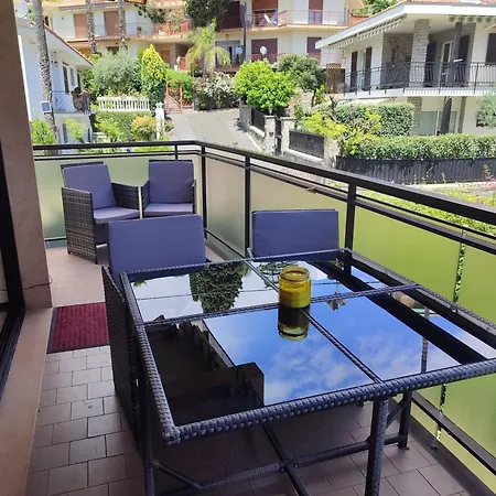 Lägenhet Uno Scorcio Sul Mare Sanremo