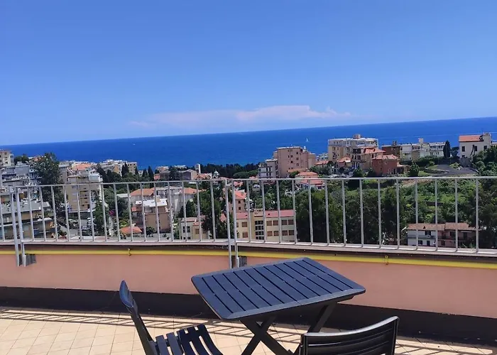 Uno Scorcio Sul Mare Apartamento